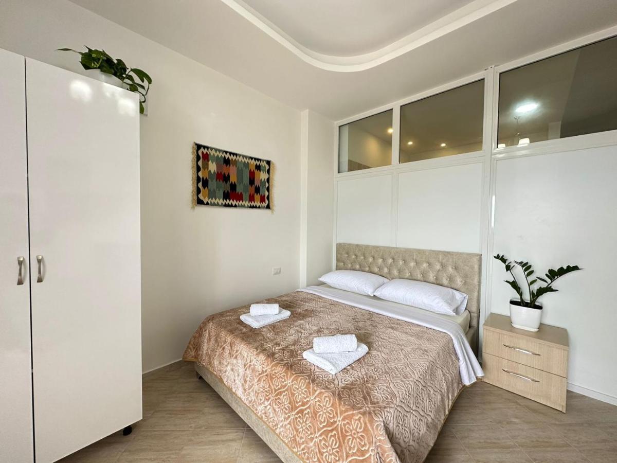 Trea Accomodations - Port Side Vlorë Exterior foto
